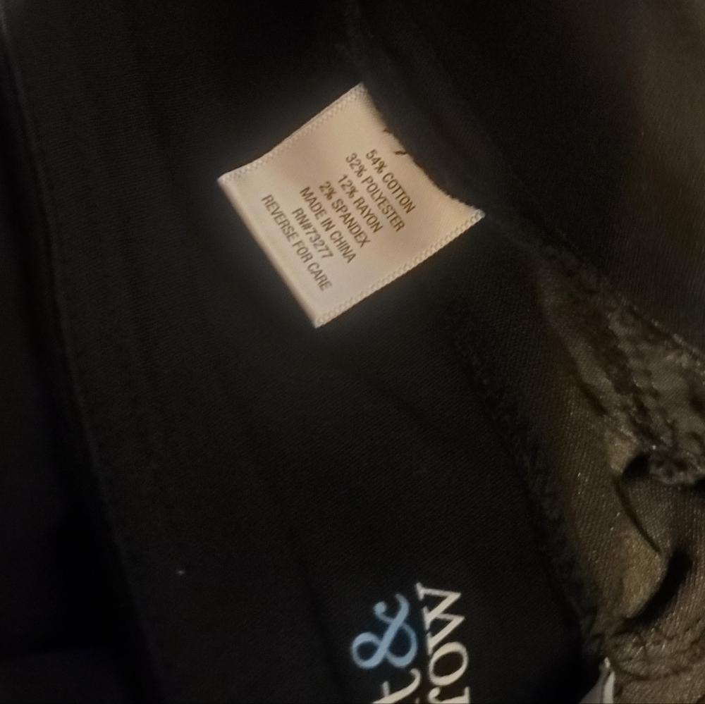 Size 12 Effortless Stretch Pants By Croft & Barrow - Picture 9 of 13